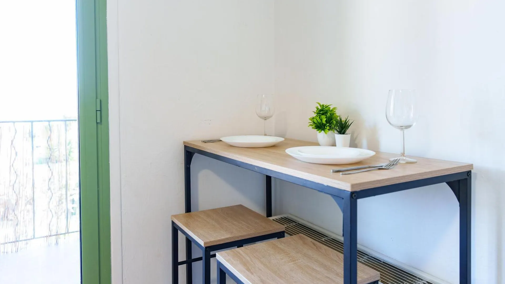 Le Cali, Terrase, Parking, Piscine, Clim Apartment Villeneuve-Loubet