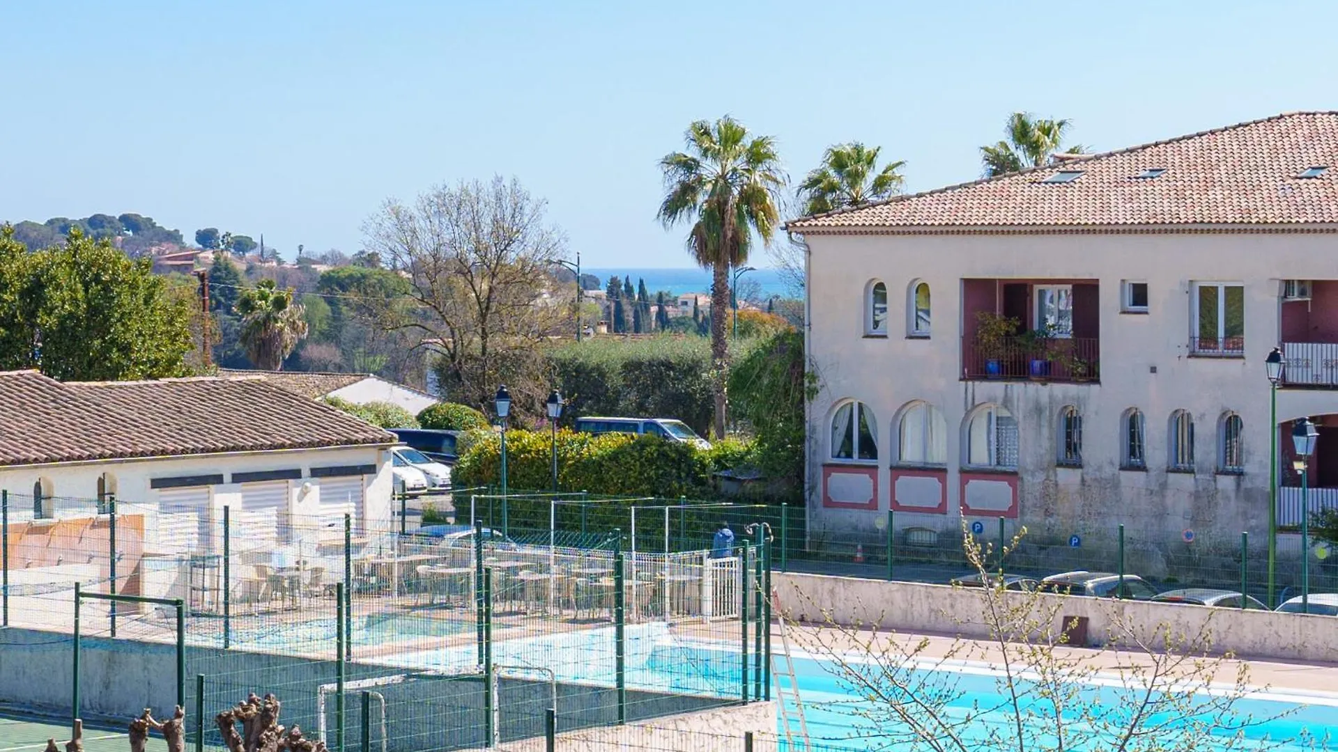 Le Cali, Terrase, Parking, Piscine, Clim Apartment Villeneuve-Loubet France